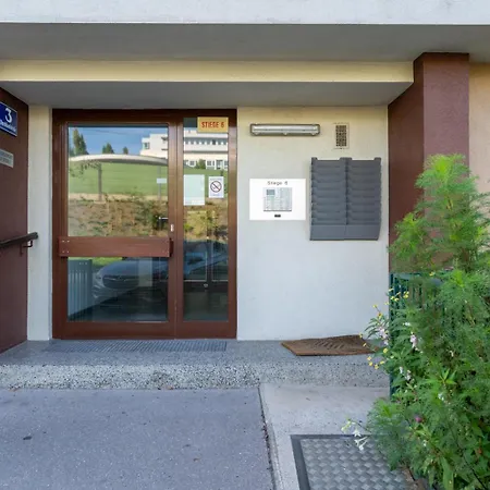 Two Bedrooms - 85 Squaremeters - 4 Min To U6 Dresdner Str *