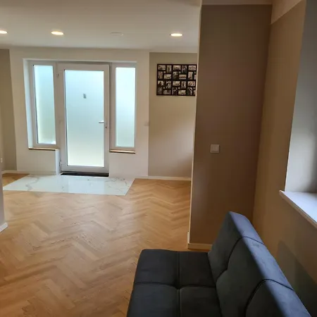Gardenloft No1 Apartment *