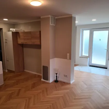 Gardenloft No1 Apartment