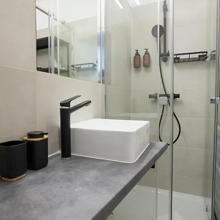 51m2 Pet-friendly In A Location Apartment