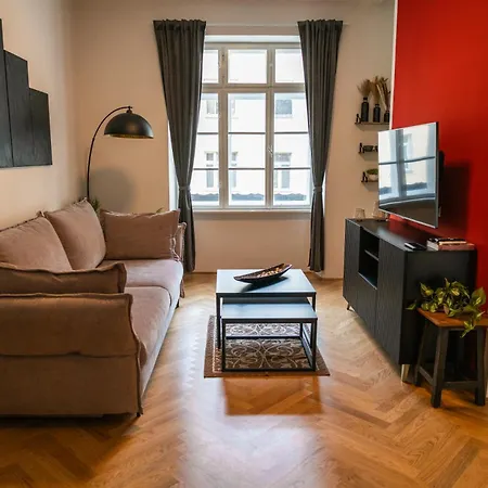 City: Live, Work, Play Apartment *