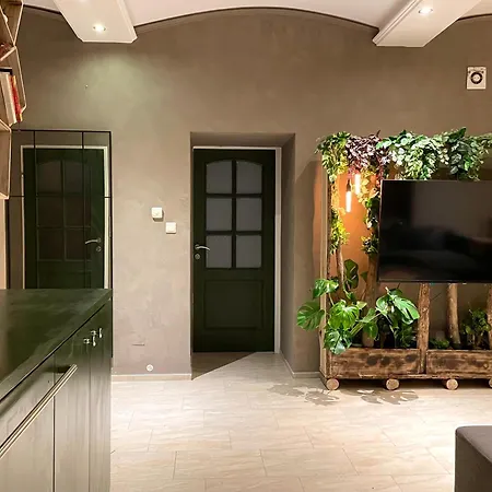 Bahira Schoenbrunn Apartment *