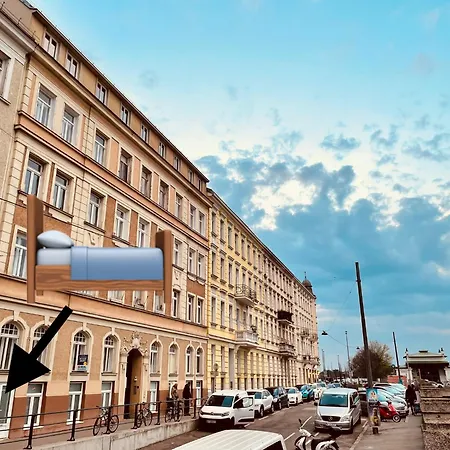 Apartment Bahira Schoenbrunn Vienna