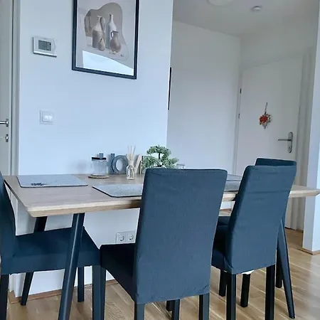 Modern Rooftop With Free Parking Apartment Vienna