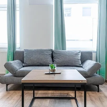 Apartment Barrier-free: 2 Neighboring Apt. Ideal For Groups *