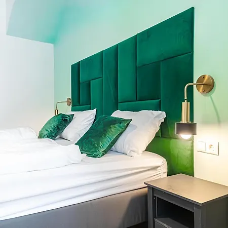 Westbahnhof - Kingbed With Ensuite Washer *
