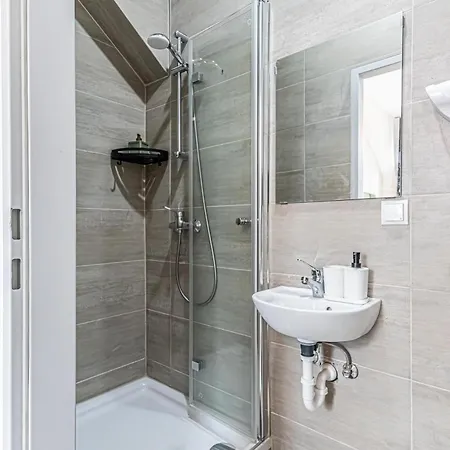 Apartamento Westbahnhof Kingbed 1br With Ensuite Washer Viena