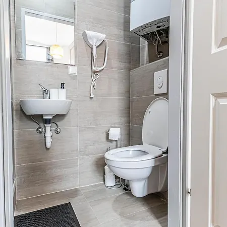 Apartamento Westbahnhof Kingbed 1br With Ensuite Washer