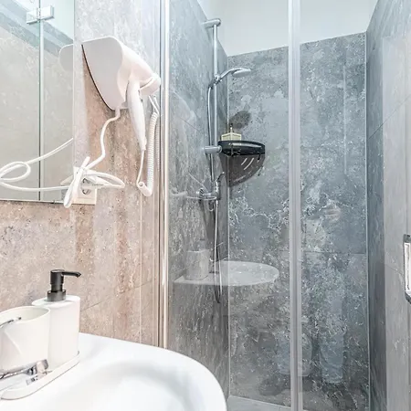 Barrier-free: 2 Neighboring Apt. Ideal For Groups * Vienna