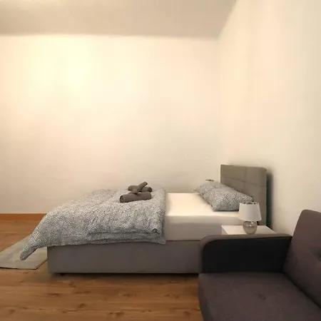 Apartment Default Tabor 57