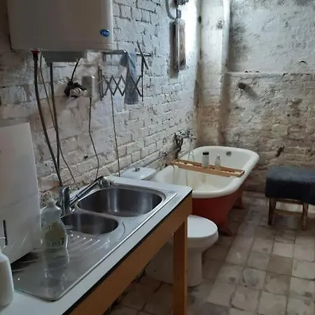 Apartamento Central Industrial Souterrain