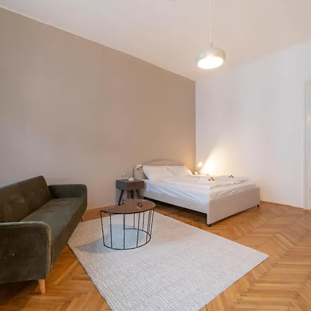 Apartment Felizitas I Levestate *