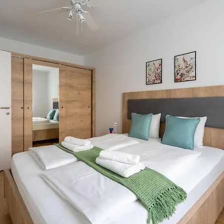 1br Excellence, Fast To Centre By Hm