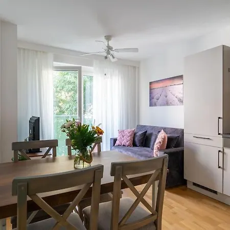 1br Excellence, Fast To Centre By Hm