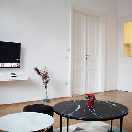 Josef's I Urban Classic I 02 Apartment *