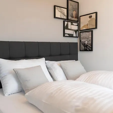 Daire Josef's I Premium I Near Center *