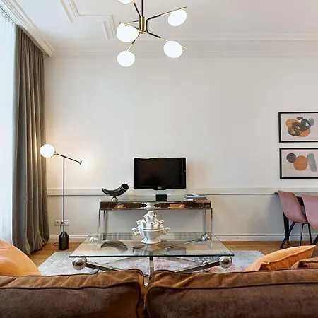 Apartment 6