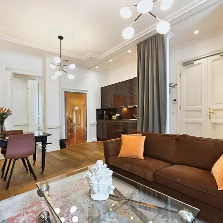 6 Apartment *
