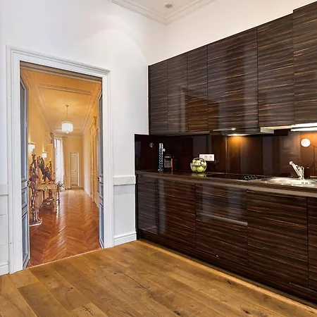 Apartment 6