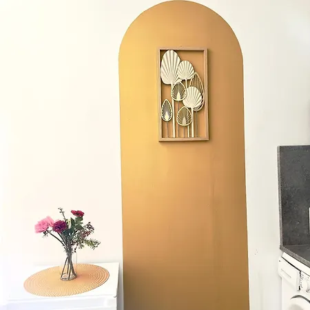 Apartment Charming Three Bedrooms Near Station Vienna