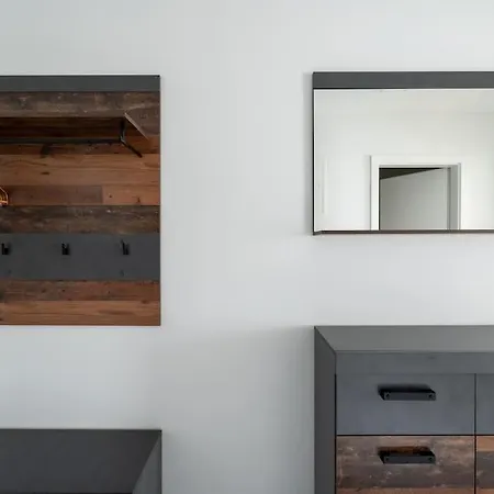 Apartment Hm • Sleek 1br With Balcony *