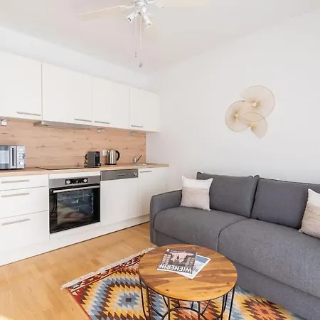 Hm • Modern 1br Apt With Balcony Apartment Vienna