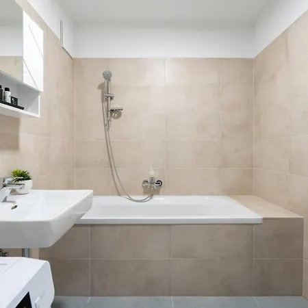 Quiet 1br Oasis, Fast Path By Hm Vienna