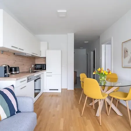 Quiet 1br Oasis, Fast Path By Hm Apartment *