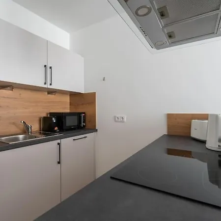 Stylish 1br Escape, Quick By Hm *