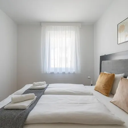 Apartment Stylish 1br Escape, Quick By Hm
