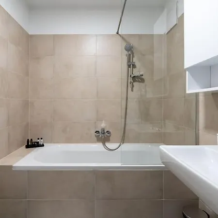 Stylish 1br Escape, Quick By Hm Apartment Vienna