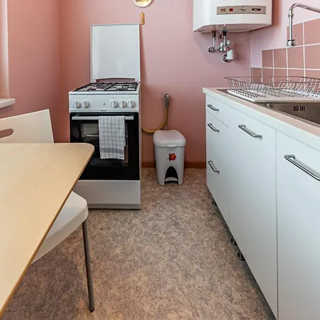 Vintage + View + Balcony - The Original Apartment