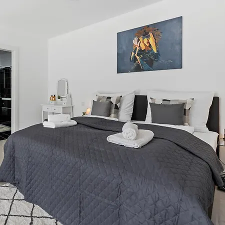 Sky9 Homes & - Vienna South Villa Vösendorf