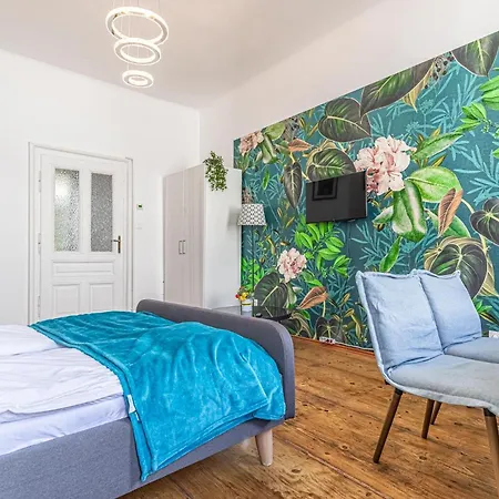 Stylish 1br Apartment- Near Westbahnhof U3&u6