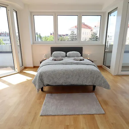 Wohnflair Mit Balkon T25