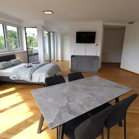 Wohnflair Mit Balkon T25 Vienna