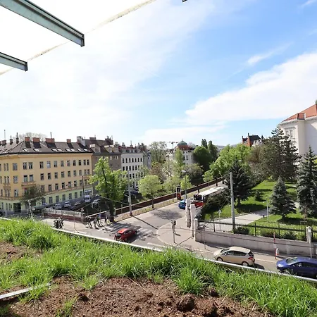 Wohnflair Mit Balkon T25 *