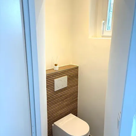 Traumhafte Fuer 3, Grosszuegig, Walk In Dusche Apartment *