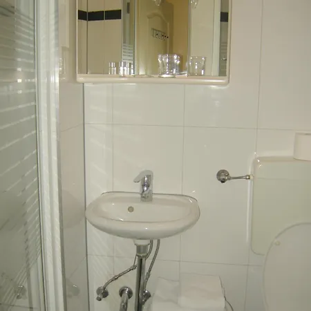 Guest house Schottentor 3*
