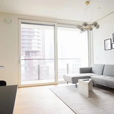 Exquisite Studio With Rooftop Pool Vienna