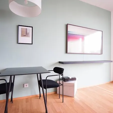 Apartment Exquisite Studio With Rooftop Pool Vienna