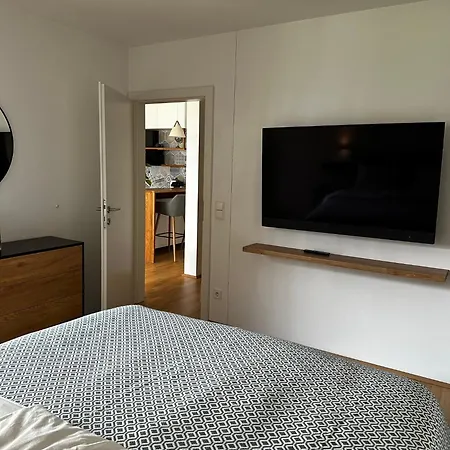 Apartment 2-zimmer In Oberlaa Mit Privatem Tiefgaragen Platz *
