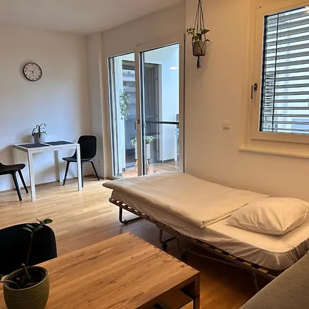 Apartment 2-zimmer In Oberlaa Mit Privatem Tiefgaragen Platz Vienna