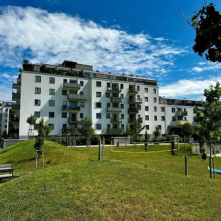2-zimmer In Oberlaa Mit Privatem Tiefgaragen Platz