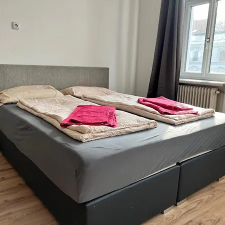 Apartment Cozy 4br Shared Apt.- Near U3/zippererstrasse Wien