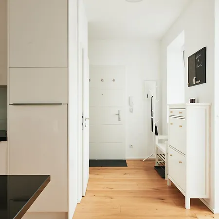 Apartment New Spacious Ultra-modern In Westbahnhof Vienna