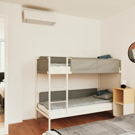 Apartment New Spacious Ultra-modern In Westbahnhof Vienna