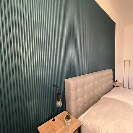 Apartamento Schoenbrunn Near Metro Viena