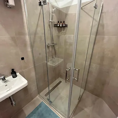 Apartamento Schoenbrunn Near Metro Viena