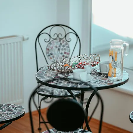Apartment Deluxe *